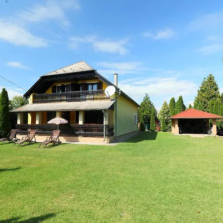Akazie By Interhome * Balatonmáriafürdő